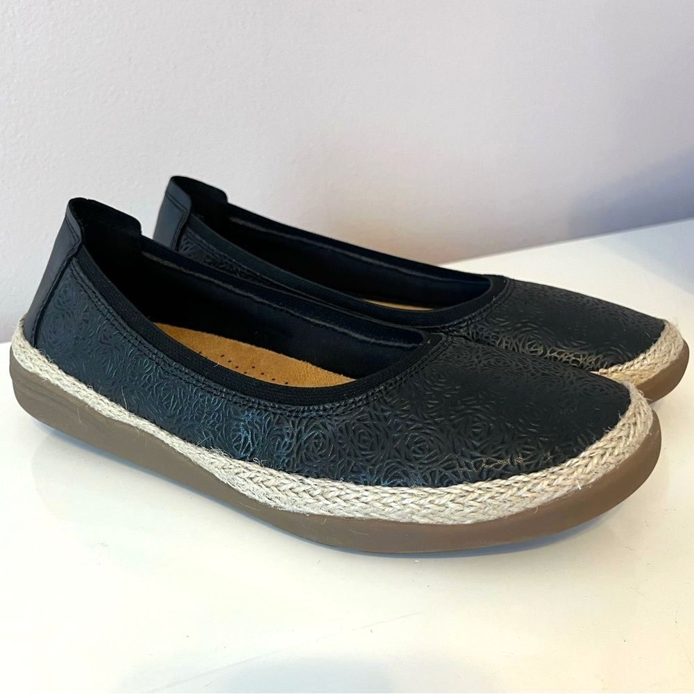 Clarks Women's Elaina Rae Ballet Flat Textured Leather Shoe Black 7.5W EU 38 New